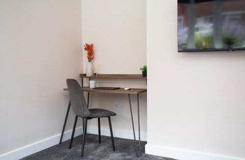 Blyth House | Vacant nests The Haughton Spacious Central