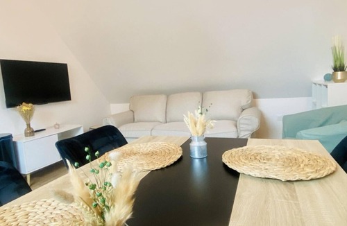 Saint-Quentin-en-Tourmont Apartment | Vacation Rental Le Filou