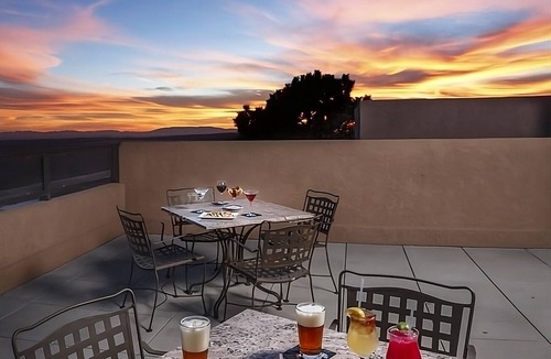 Mesa Verde National Park Hotel | Vacation Starts Here! Dining, Access to National Park Right Outside Property