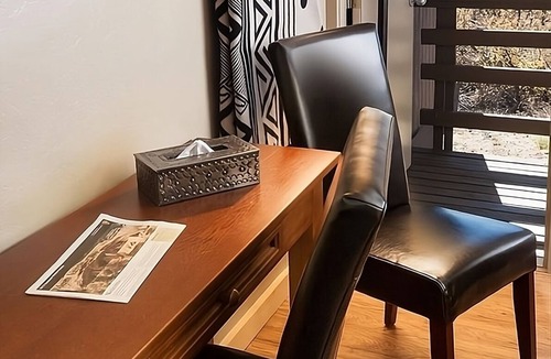 Mesa Verde National Park Hotel | Vacation Day Is Always A Great Idea! Free Parking, Onsite Dining, Pets Allowed