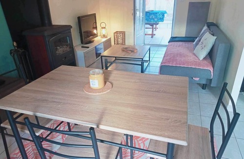 Saint-Vincent-sur-Graon House | Vacation home between land and sea.