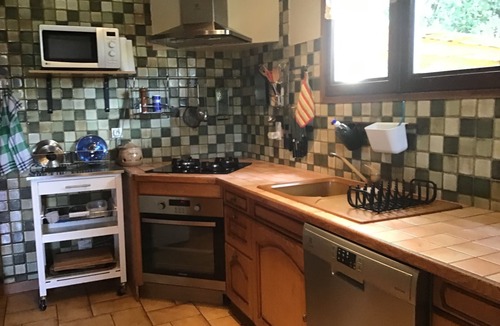 Villemagne-l'Argentiere Apartment | Vacation apartment in private villa with pool