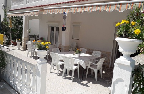 Palit Apartment | Vacation apartment/apartment for 9 guests with 110m² in Palit, Rab (68377)