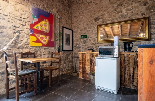 Fores Apartment | Vacation Apartment El Mirador del Cel 2 with Mountain View, Wi-Fi & Garden