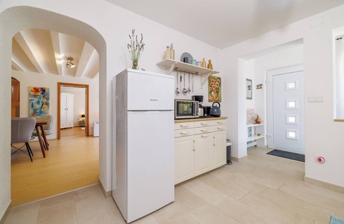 Tribalj Apartment | Vacation apartment for up to 6 people with pool and idyllic location