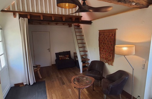 La Fontenelle Apartment | Vacation apartment in 4Ha nature area with pond. Bike rental and games for everyone.