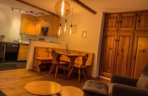 Bivio Apartment | Vacation apartment with panoramic views of the Swiss mountains