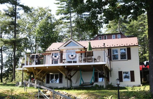 Meredith Cottage | Vacation At The Big Lake!