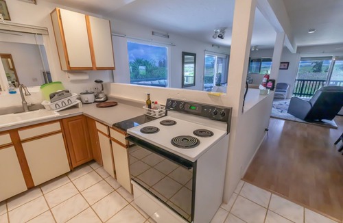 Waialua House | Vacation beach home for sun and fun