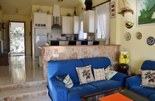 Tossa de Mar House | Vacation chalet with a swimming pool, dogs are allowed