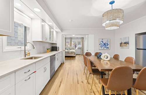 Bayonne Apartment | Vacation Duplex Home Near NYC and Airport– with Movie Theater and Gym