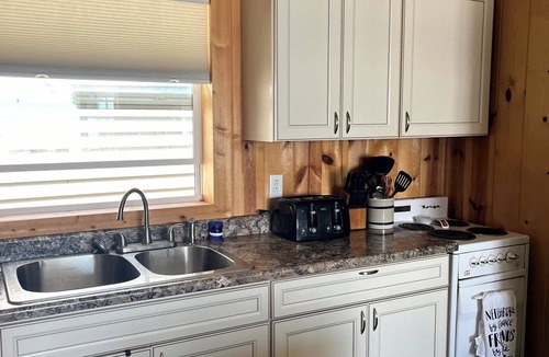 Hamlin County Cabin | Vacation Haven on Lakefront Property!