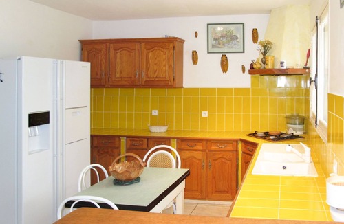 Saint-Paul-en-Foret House | Vacation home Bleue by Interhome