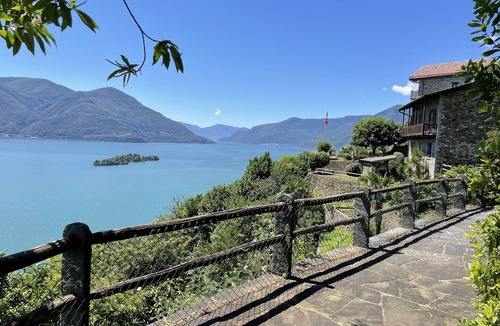 Ascona House | Vacation home in a dreamlike panoramic location, absolutely quiet and away from the traffic.