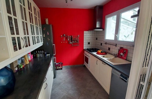Saint-Coulomb House | Vacation home 2 steps from the beach