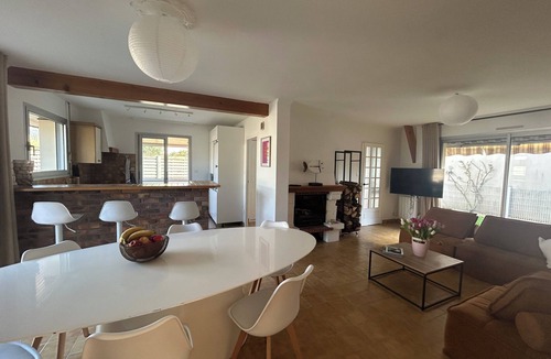 La Turballe House | Vacation home 200m from the beach, port and shops.