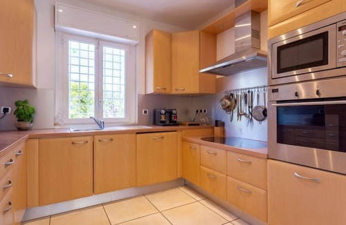 Les Restanques House | Vacation home Alwena by Interhome