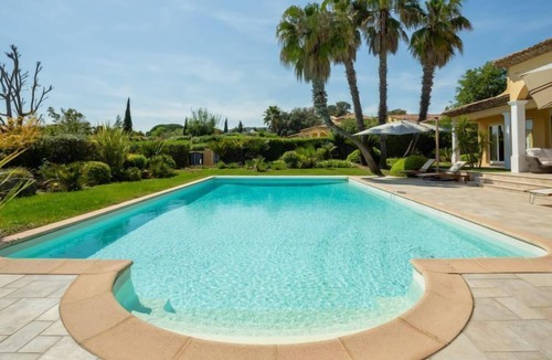 Les Restanques House | Vacation home Alwena by Interhome