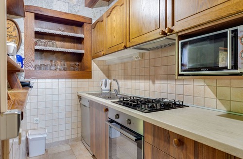 Stankovci House | Vacation home Ana by Interhome