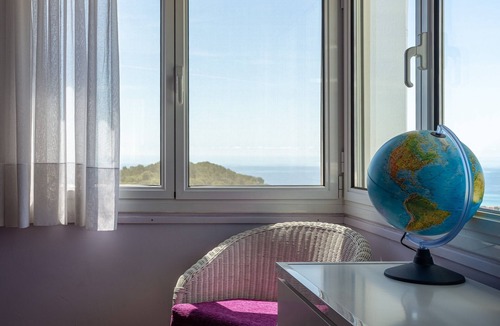 Malgrat de Mar House | Vacation Home "Can di Luca" with Sea View, Pool & Wi-Fi