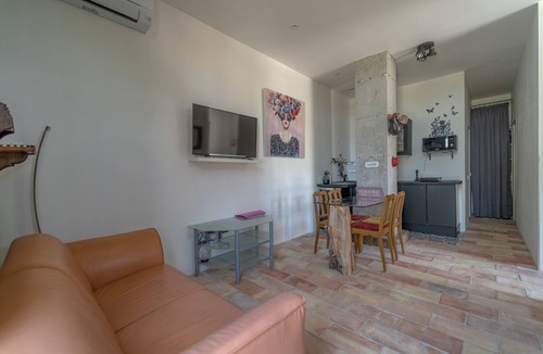 Pennautier House | Vacation home "CABREL" 5 min from Carcassonne