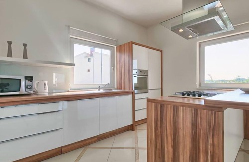 Pula House | Vacation home Carmen by Interhome
