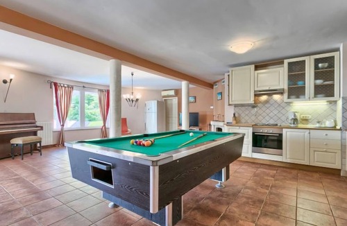 Pula House | Vacation home Carmen by Interhome