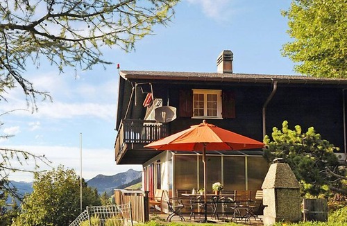 Lenk House | Vacation home Chalet Bühlweidli in Lenk - 5 persons, 3 bedrooms