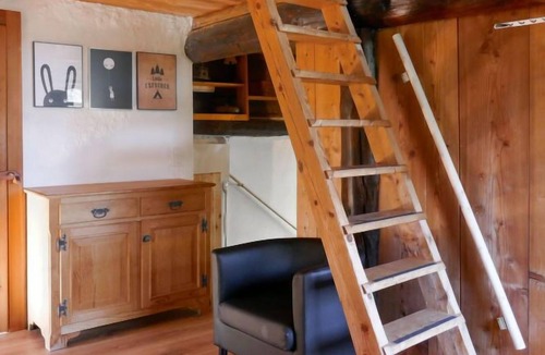Sobrio House | Vacation home Chalet Bettini in Sobrio - 4 persons, 1 bedrooms