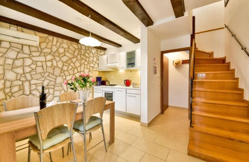 Selce House | Vacation home Divna by Interhome