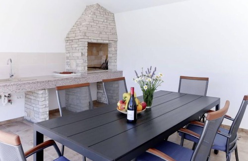 Rakalj House | Vacation home Dori by Interhome