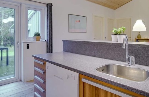 Kramnitse House | Vacation home "Elian" - 200m from the sea in Lolland, Falster and Mon in Rødby - 12 persons, 5 bedrooms