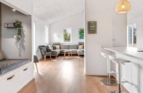 Skjern House | Vacation home "Enno" - 400m to the inlet in Western Jutland in Skjern - 10 persons, 4 bedrooms