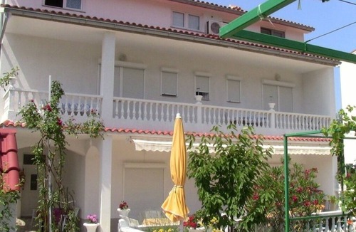 Palit House | Vacation home for 17 guests with 220m² in Palit (149955)