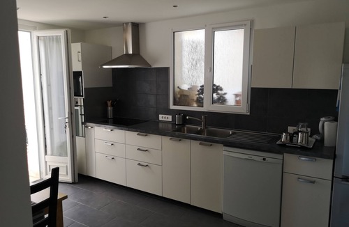 Forcalquier Villa | Vacation home