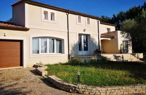 Forcalquier Villa | Vacation home