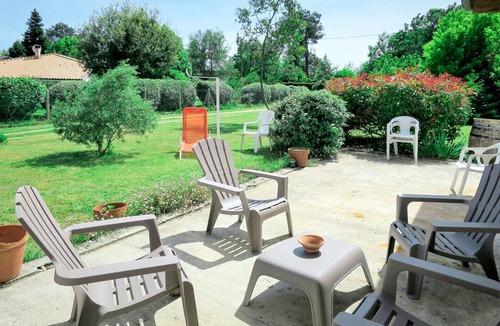 Gaillan-en-Medoc House | Vacation home Orphée by Interhome