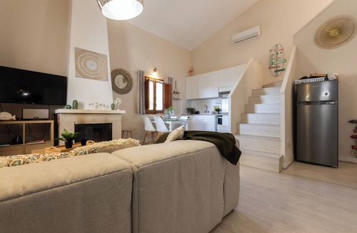 El Perello House | Vacation home Gilet by Interhome