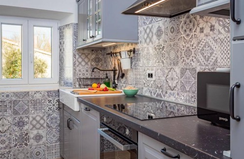 Pican House | Vacation home Hamara by Interhome