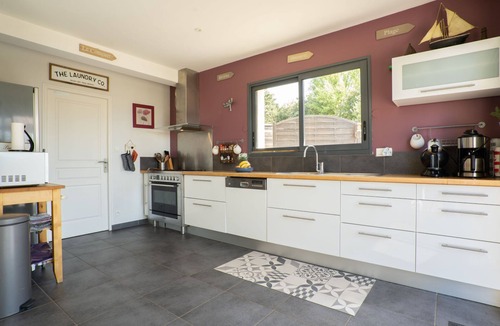 Plouarzel House | Vacation home Hidel by Interhome