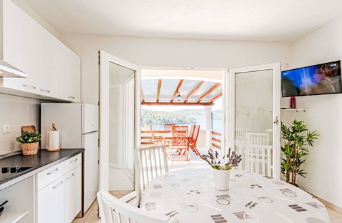 Vela Luka House | Vacation home Flora by Interhome