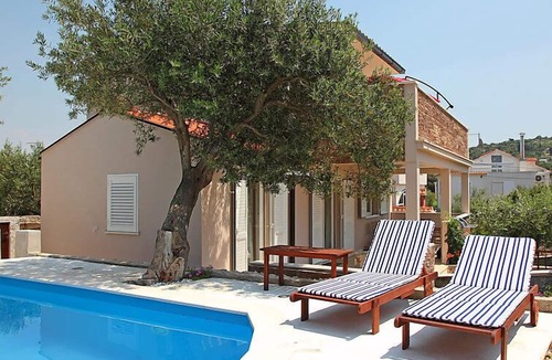 Razanj House | Vacation home Vinka by Interhome