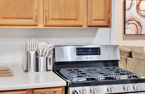 Albany House | Vacation Home in Albany