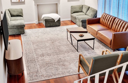 Albany House | Vacation Home in Albany