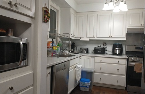 Barrie House | Vacation Home in Barrie