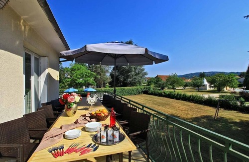 Biars-sur-Cere House | Vacation home in Lot