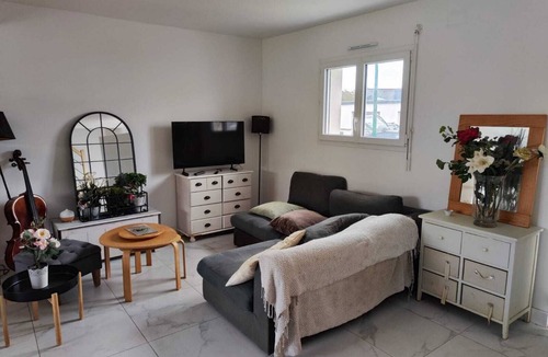 Plougoumelen House | Vacation Home in Morbihan