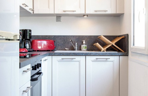 Sainte-Honorine-des-Pertes House | Vacation home in Normandy