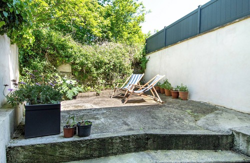 Sainte-Honorine-des-Pertes House | Vacation home in Normandy