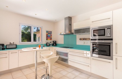 Les Restanques House | Vacation home Indigo by Interhome